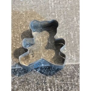 Mini metal teddy bear cookie cutter Xmas decor